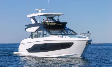 MAIN Cruisers yachts